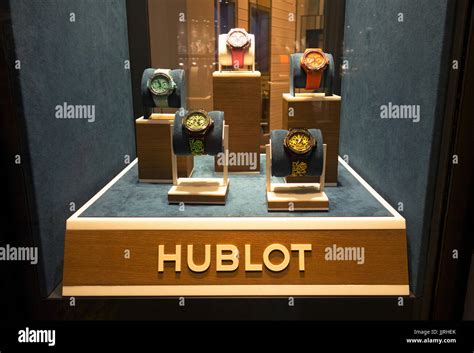 hublot display